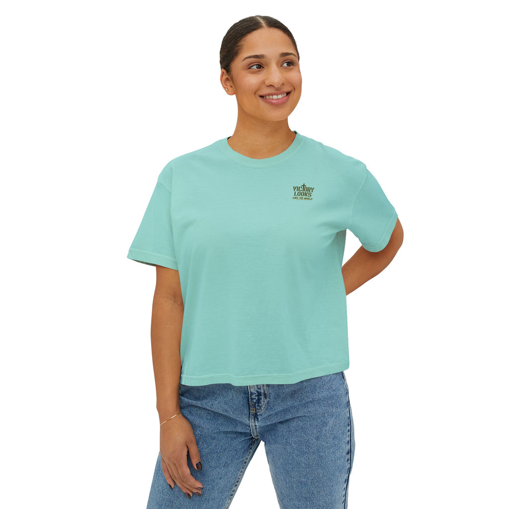 Women's Boxy Tee — Knight Armor Graphic Tee (Templar Cross)